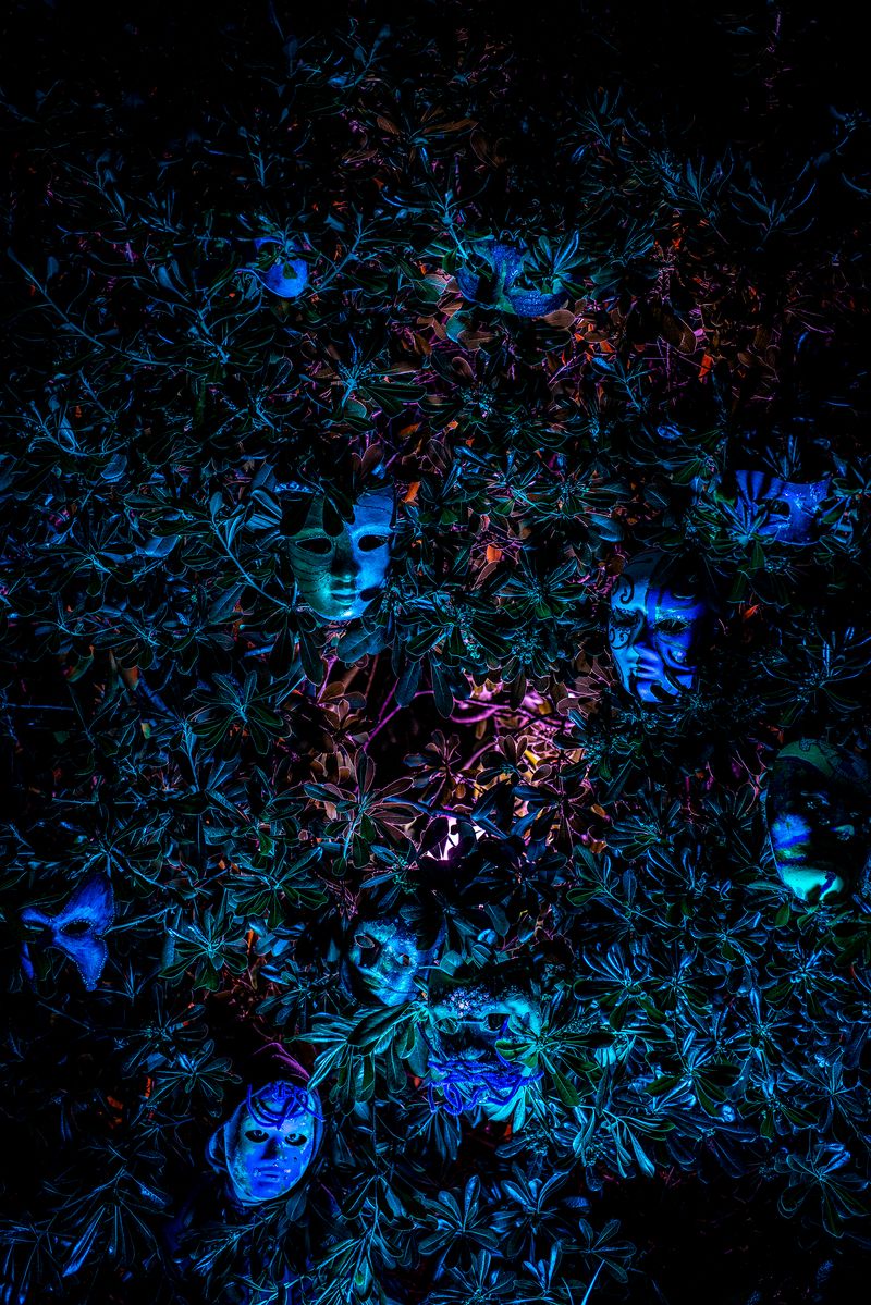 © Elisabetta Zavoli - "One, Nobody, A Hundred Thousand"