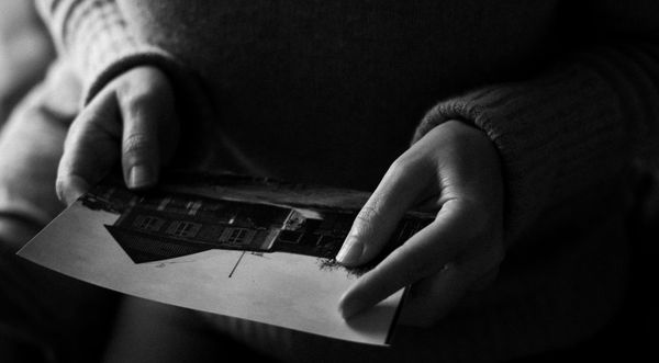 © Olesja Brandt - 1. Archive: an old photograph of the house — the only thing still holdable.