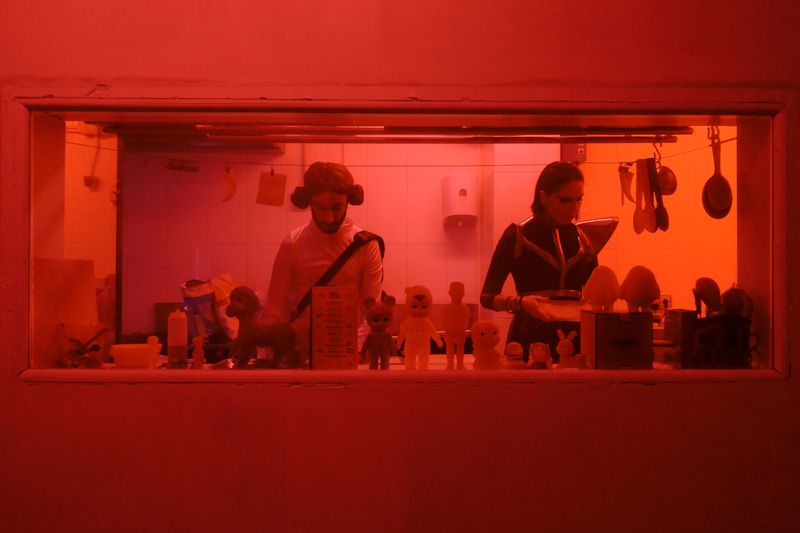 © Ting Miao - Image from the A frame from an imaginary movie photography project