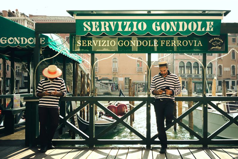 © Ting Miao - Image from the A frame from an imaginary movie photography project