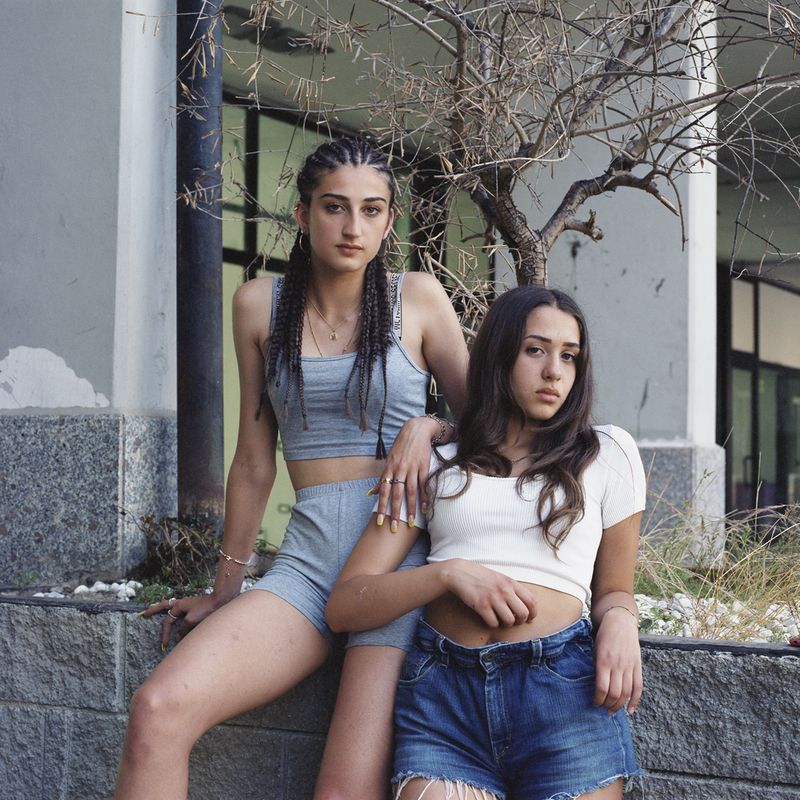© Chiara Fossati - Linda and Angelica, 14 and 15 years old, dreams of moving to Usa together.