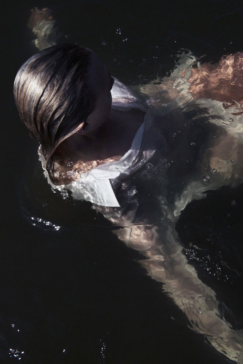 © Vera Van Dam - Image from the Dahlia photography project