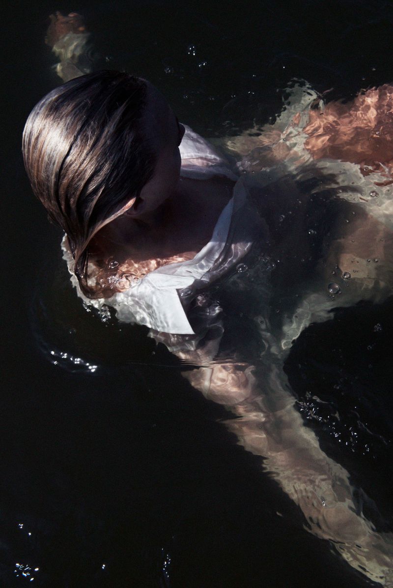 © Vera Van Dam - Image from the Dahlia photography project