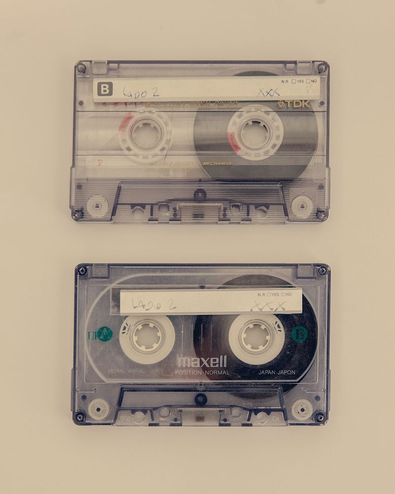 © Luis Corzo - 26 Audio cassettes Audio cassettes that contain all of the calls between the Corzo family and the abductors.