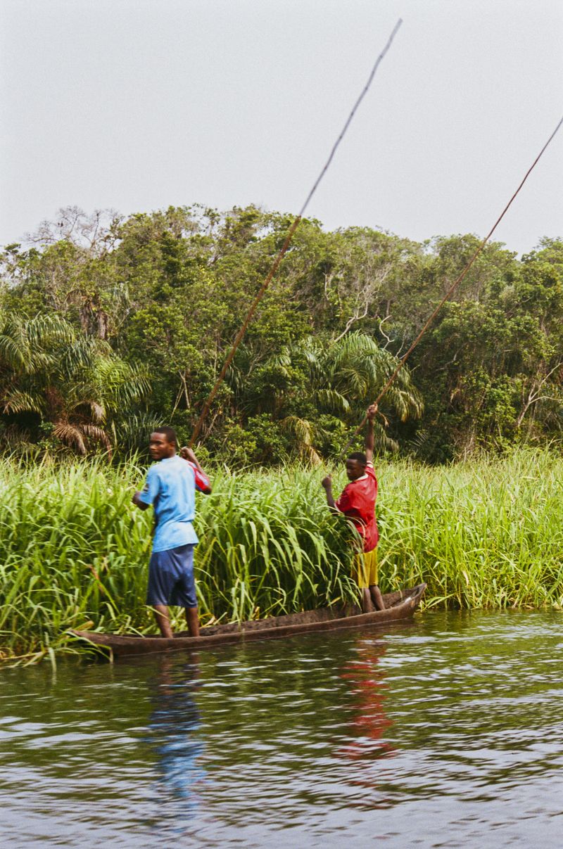 © Eleonore Menga - Image from the Mwana na Mayi (Child of the Water) photography project