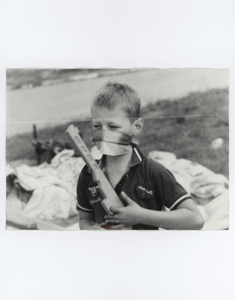 © Anna Pavliuk - Image from the The Sun fell down photography project