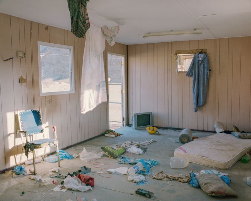 © VALENTIN JOSEPH VALETTE - Abandoned labor camp near the large-scale Yiti construction site. Yiti, January 2023.