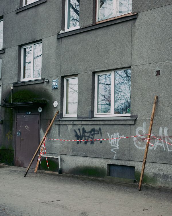 © Igor Trepeshchenok - Image from the The Thin Red And White Line photography project