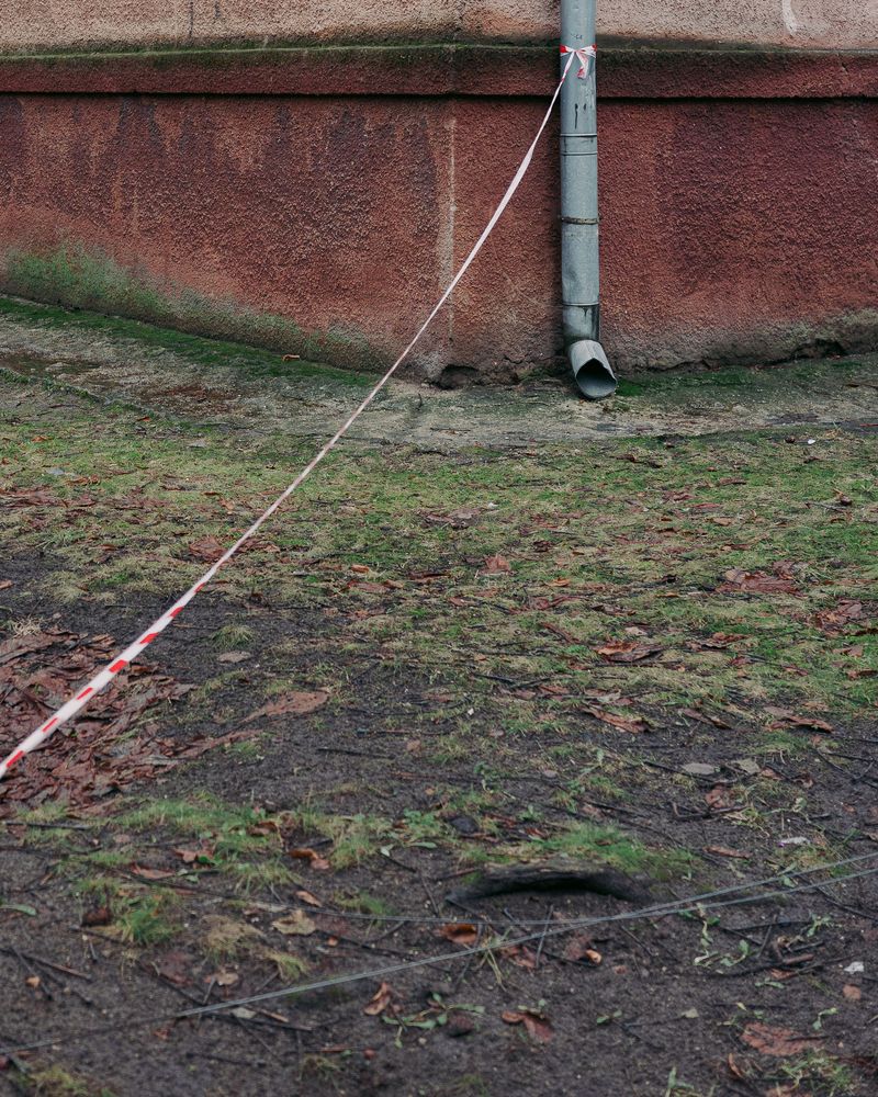 © Igor Trepeshchenok - Image from the The Thin Red And White Line photography project