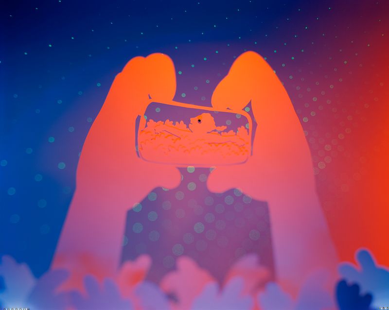 © Rory Hamovit - Hands out, 2024. Chromogenic print