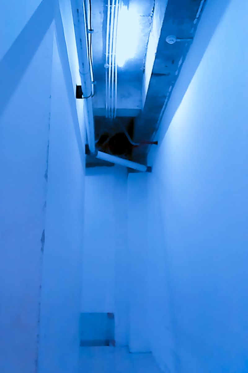 © Ramadhan Noor - Image from the Kesendirianku Membiru, Tragis. photography project