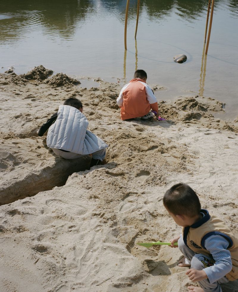 © Jingru Wang - Image from the Southern Sands photography project