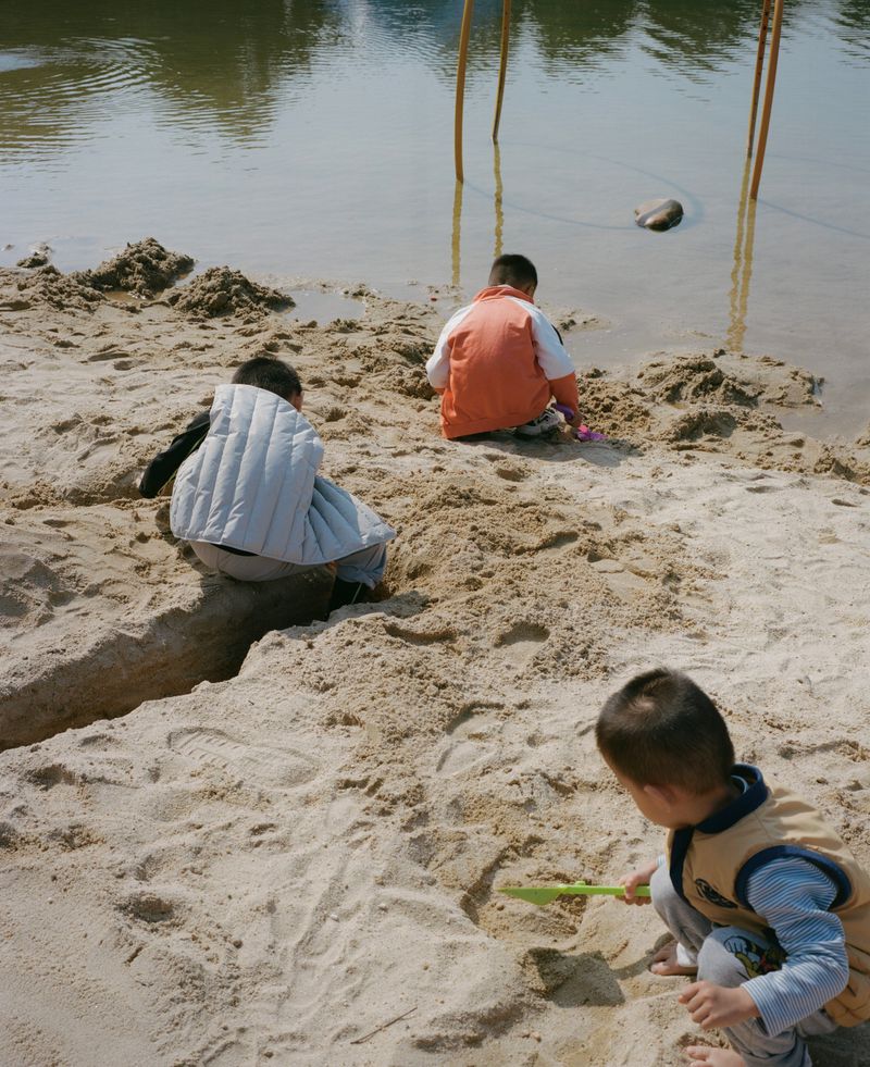 © Jingru Wang - Image from the Southern Sands photography project