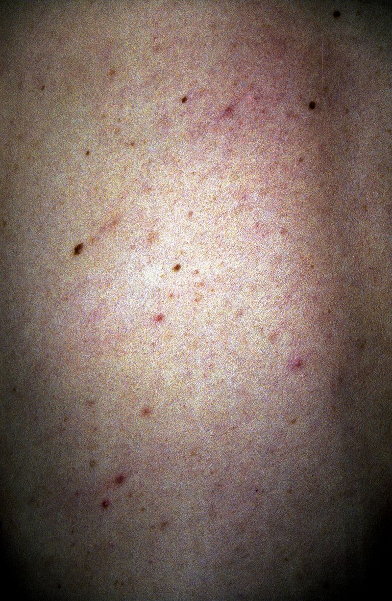 © Fiorella Del Castillo - Image from the Residuos de un contacto: Manipulación photography project