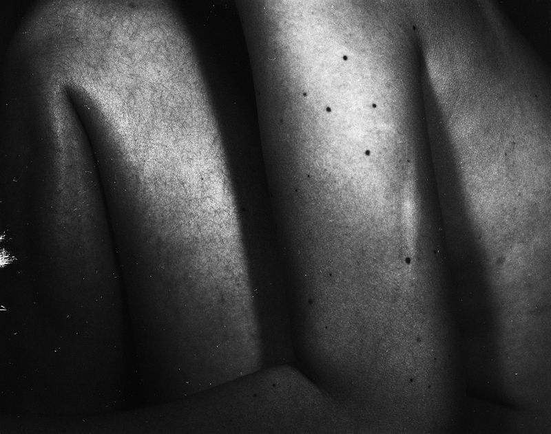 © Fiorella Del Castillo - Image from the Residuos de un contacto: Manipulación photography project