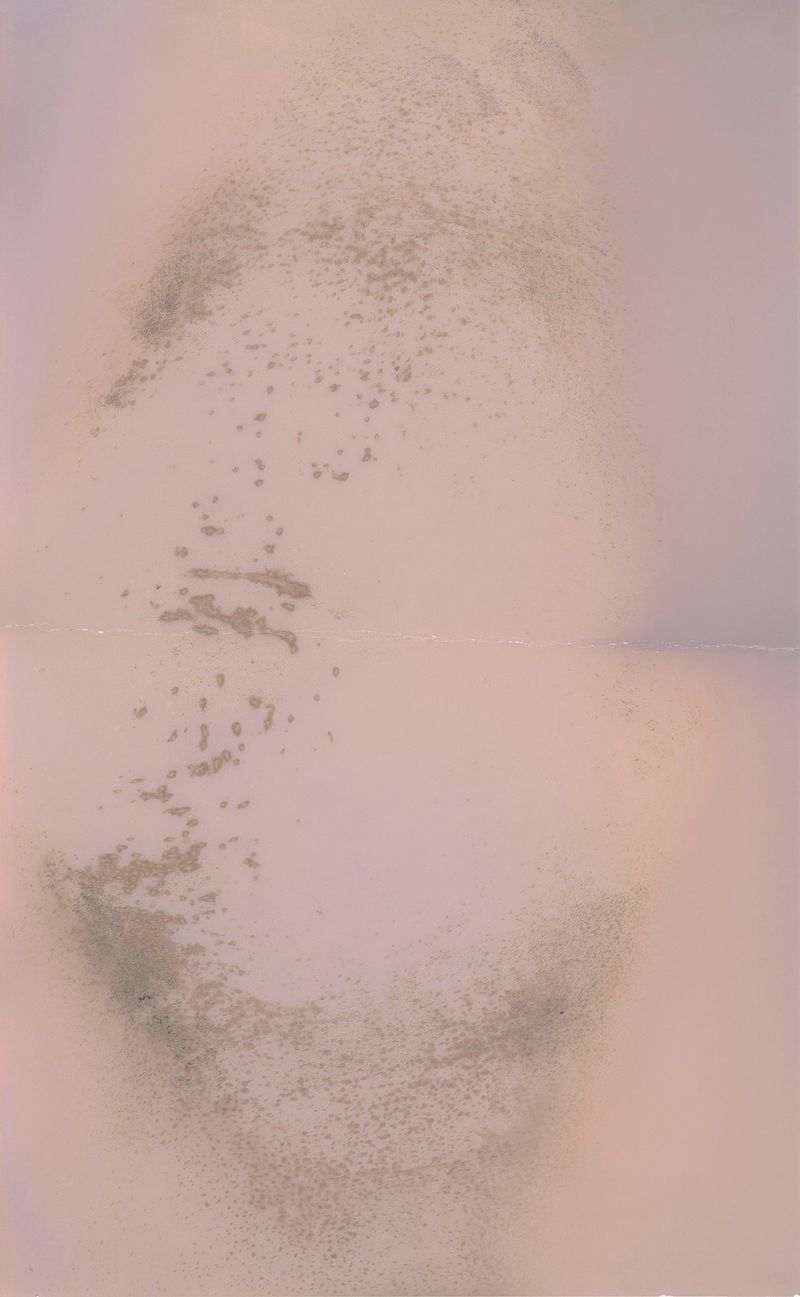 © Fiorella Del Castillo - Image from the Residuos de un contacto photography project