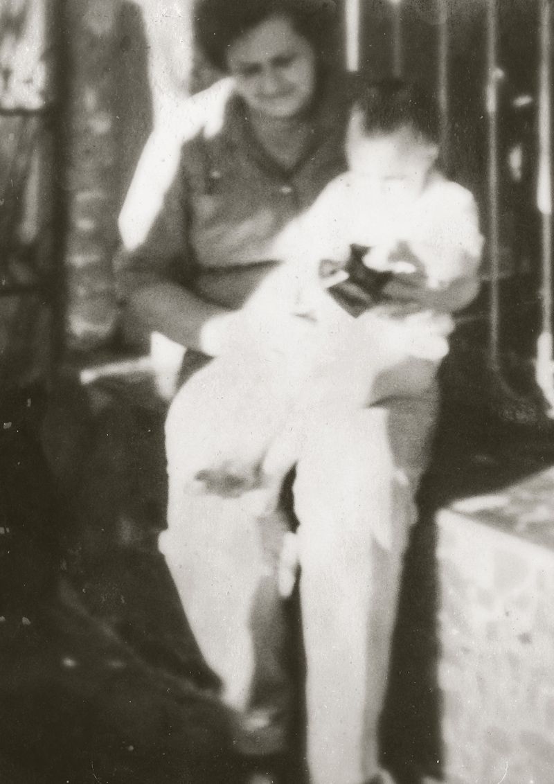 © Cecilia Sordi Campos - Image from the (ses·ma·ri·a) photography project