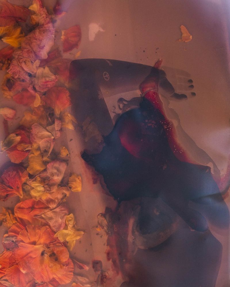 © Cecilia Sordi Campos - Image from the the motherhood that wasn't photography project