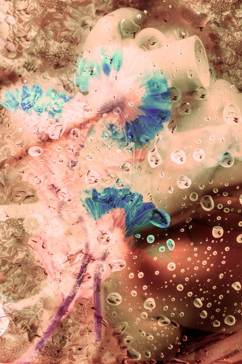 © Cecilia Sordi Campos - Image from the the motherhood that wasn't photography project