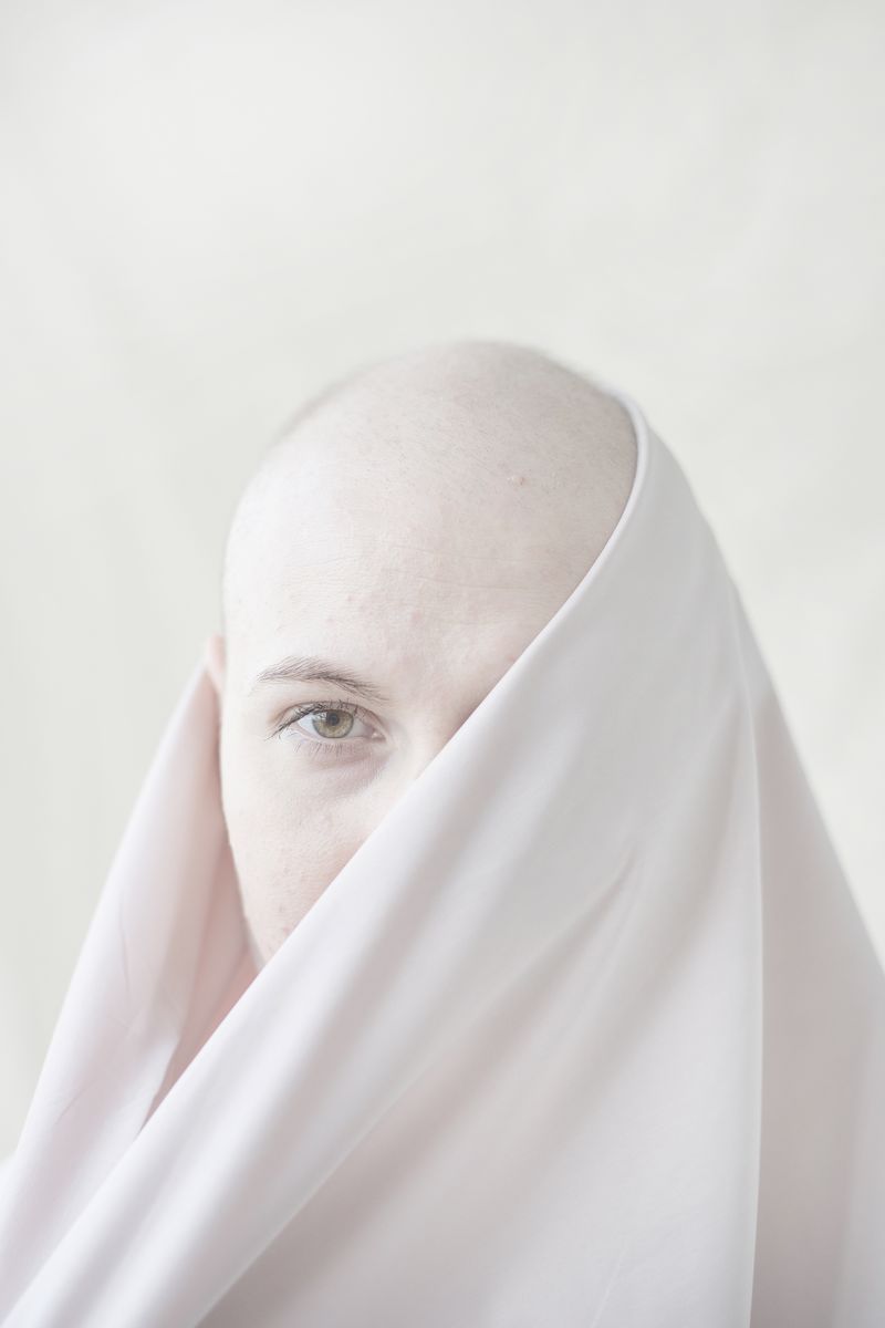 © Sergei Stroitelev - Katya's co-workers still do not know about her diagnosis.