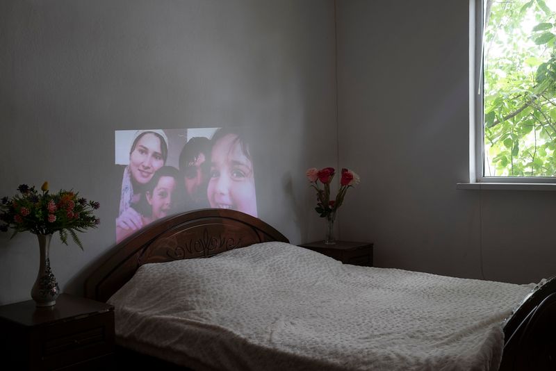 © Sergei Stroitelev - Image from the The Strongest Bond photography project