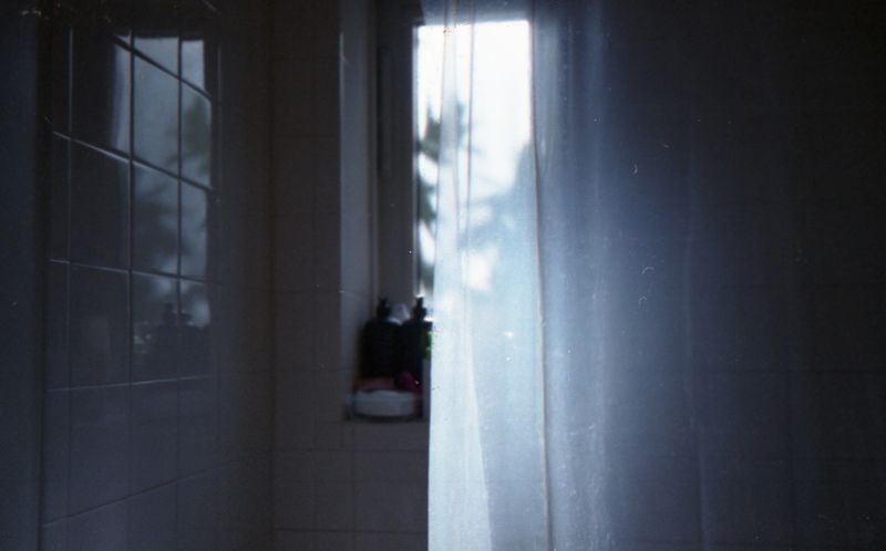 © Esther Zhilin Xiang - Image from the Your Room photography project