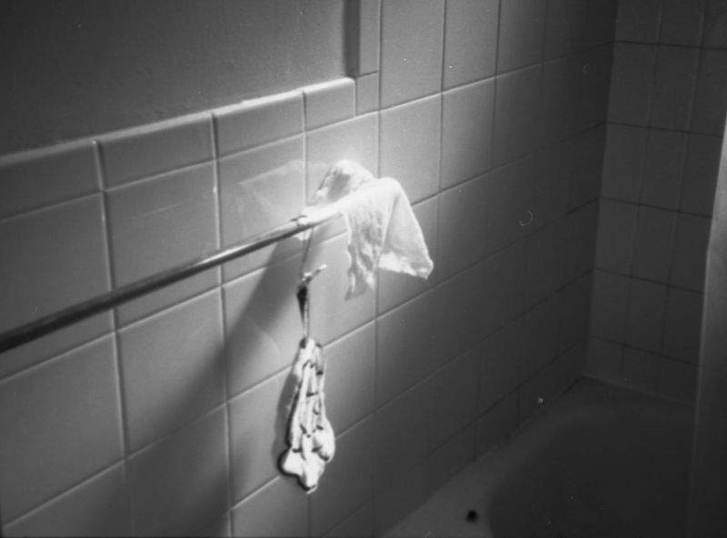 © Esther Zhilin Xiang - Image from the Your Room photography project