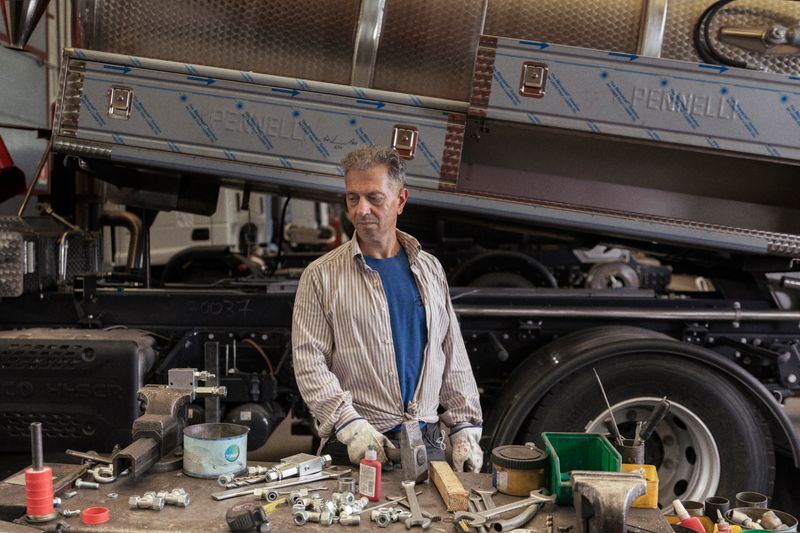 © Francesco Rucci & Francesco Marinelli - Image from the Operai photography project