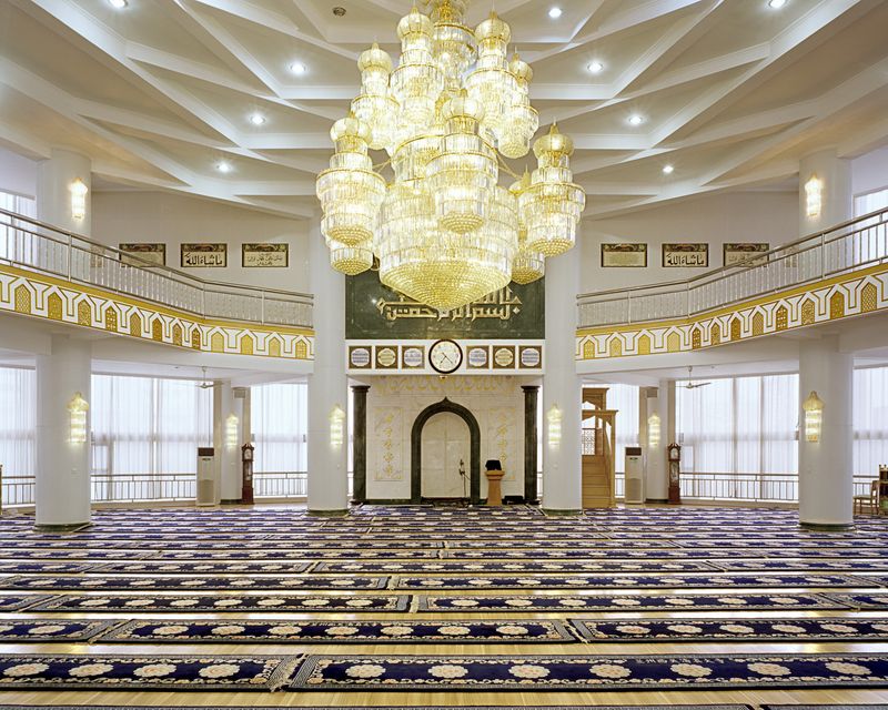© Li Ming - Image from the Beneath the Citadels: The Visible Islamic World photography project