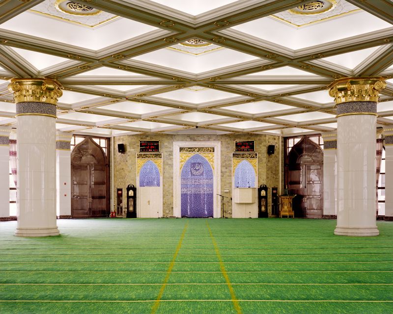 © Li Ming - Image from the Beneath the Citadels: The Visible Islamic World photography project
