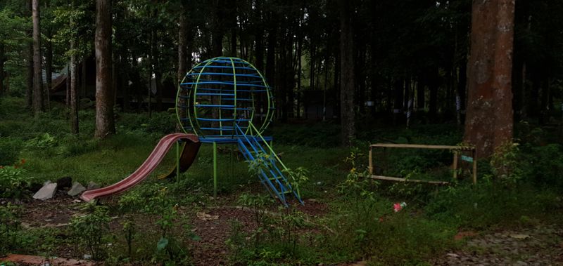 © Joseph Tasman - Image from the ᯖᯉᯬ ᯂᯎᯬᯑᯝᯉ᯲ - Tano Hagodangan photography project