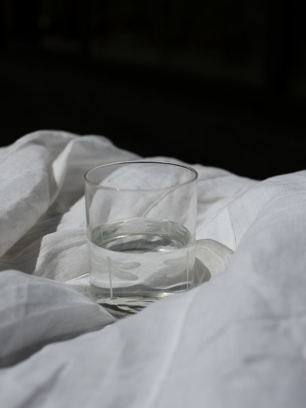 © Izabela Jurcewicz - A necessary glass of water