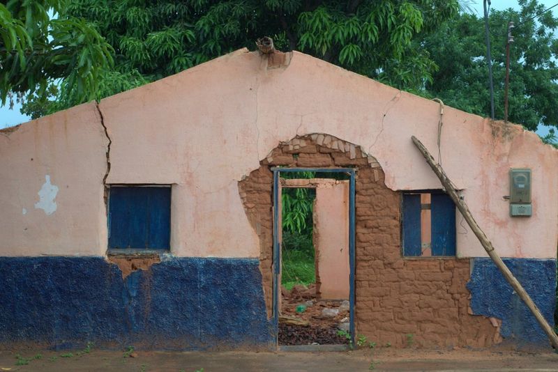 © Michelle Bastos - Image from the About Lines, Mistakes and Absences photography project