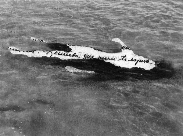 © María del Mar Hernández Gil de Lamadrid - Image from the Nos veremos pronto photography project