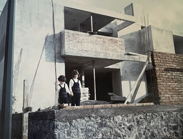 © Marina Bernardi Peschard - Image from the chez eux photography project