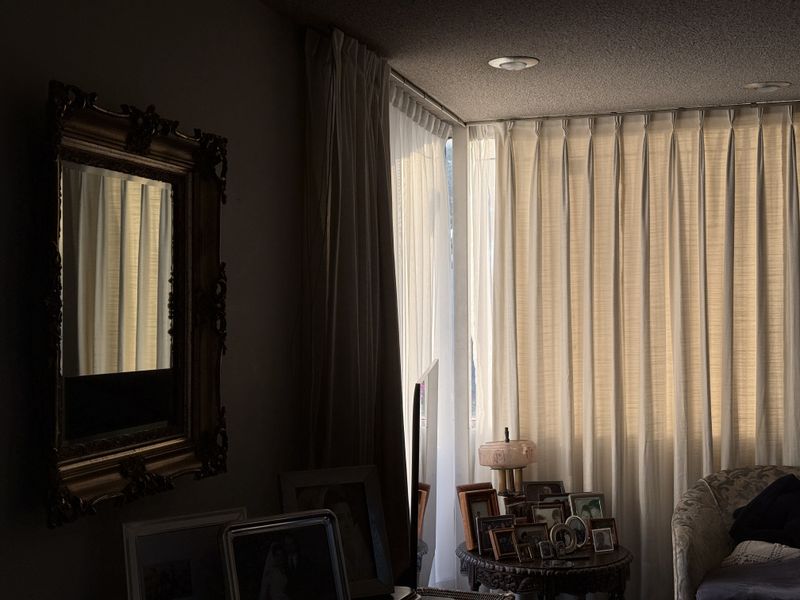 © Marina Bernardi Peschard - Image from the chez eux photography project