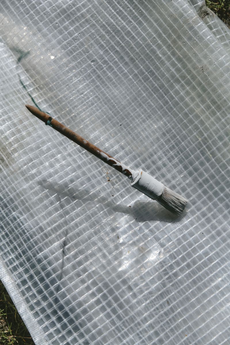 © Paulina Hildesheim - Paintbrush on Parasol Cover