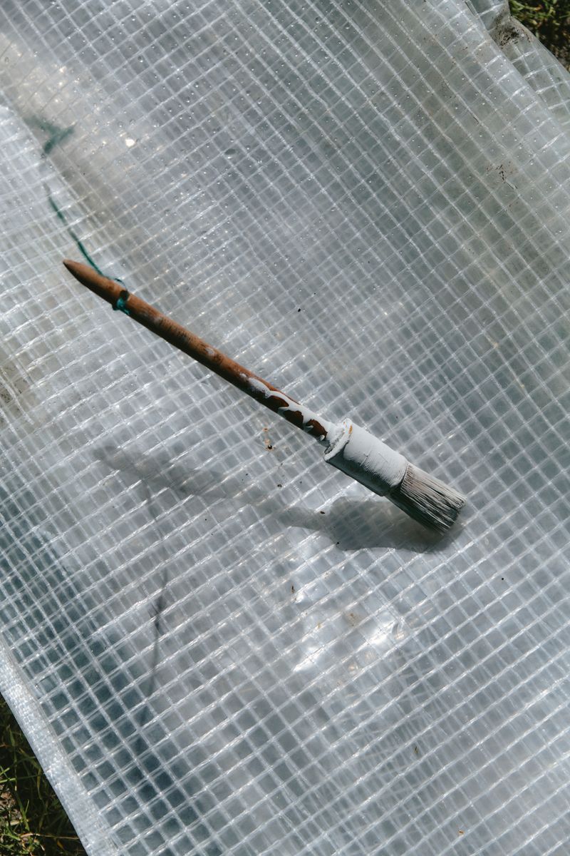 © Paulina Hildesheim - Paintbrush on Parasol Cover