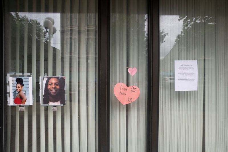 © Cynthia Johnston - Image from the Shadowlands photography project