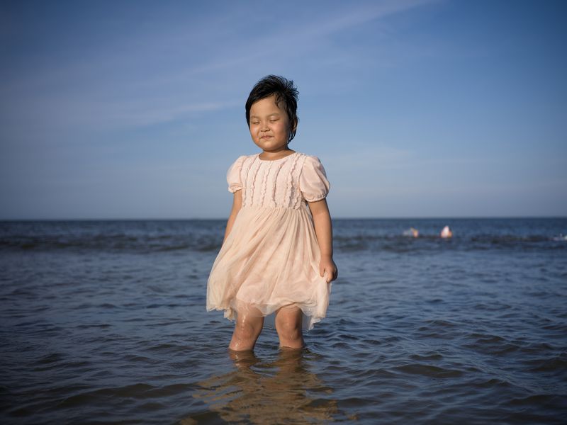 © HuaGe Shang - Image from the You Don't Know What I am Thinking photography project