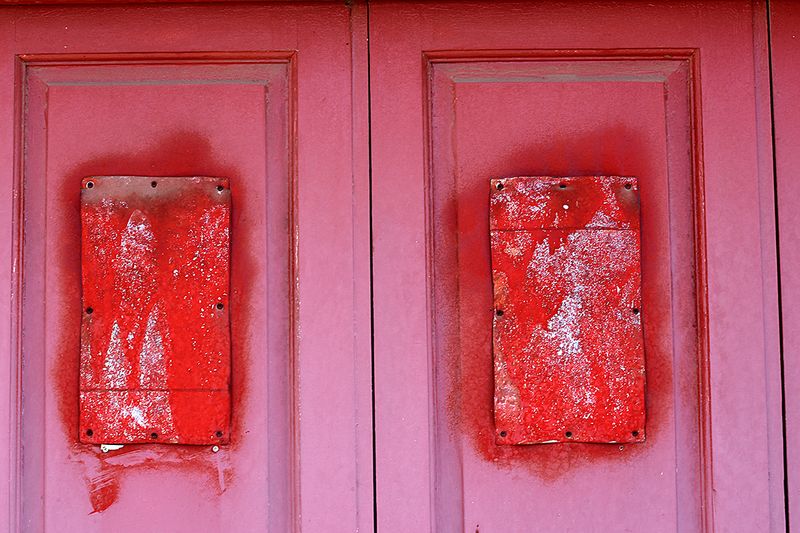 © Horacio Culaciatti - Image from the Gabinete de objetos hallados. photography project