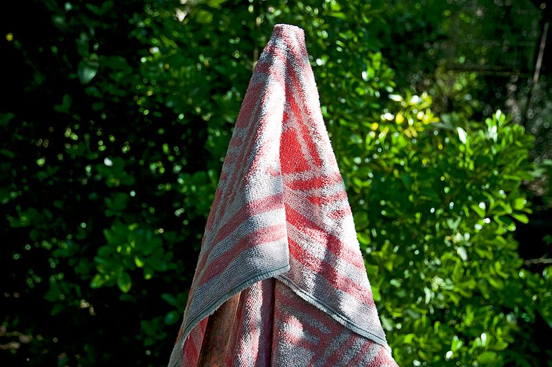 © Horacio Culaciatti - Image from the Gabinete de objetos hallados. photography project