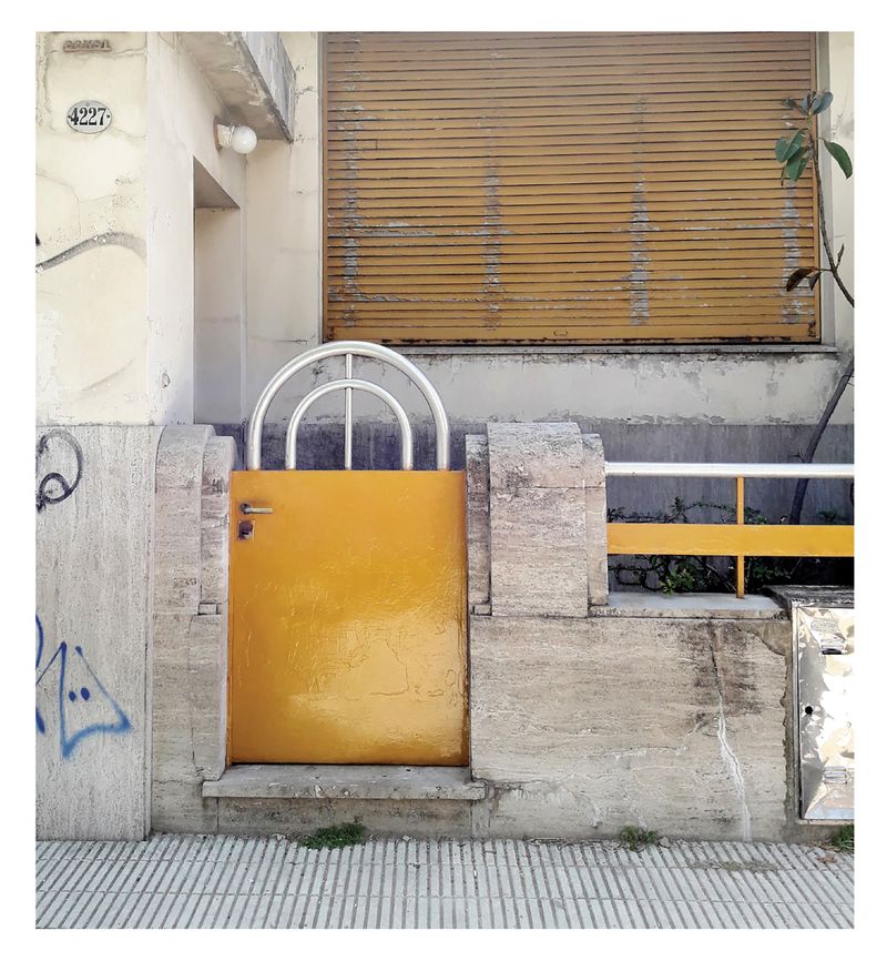 © Lorena Marchetti - Image from the El modo en que habitamos hoy photography project