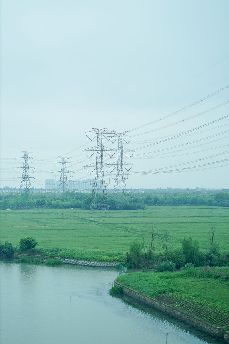 © Daniel LaCoste - transmission lines near hangzhou