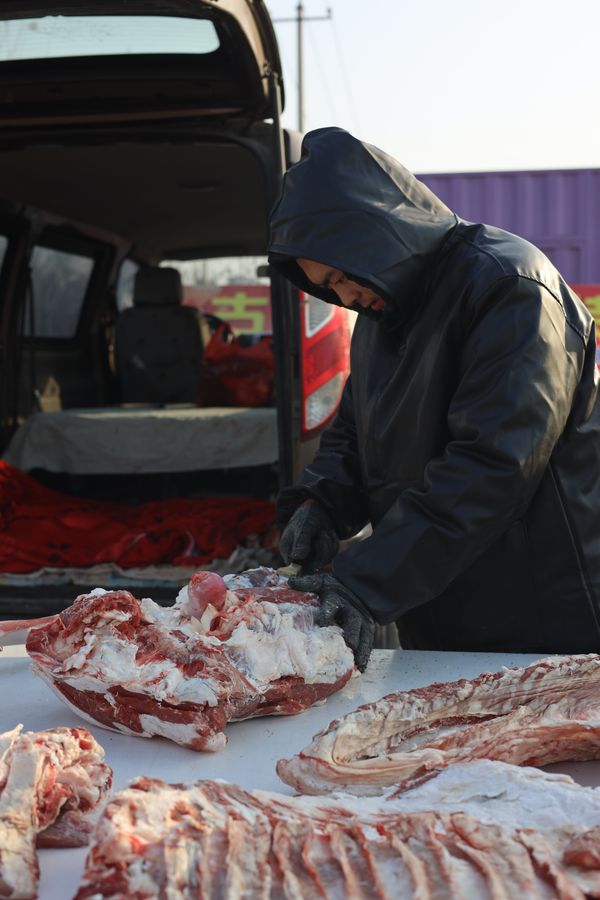 © yixu wang - Image from the Home is where the smoke rises photography project