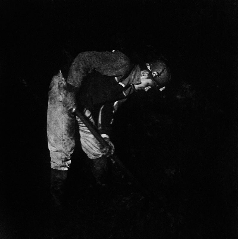 © Elton Gllava - Image from the Where the crows would have sung photography project