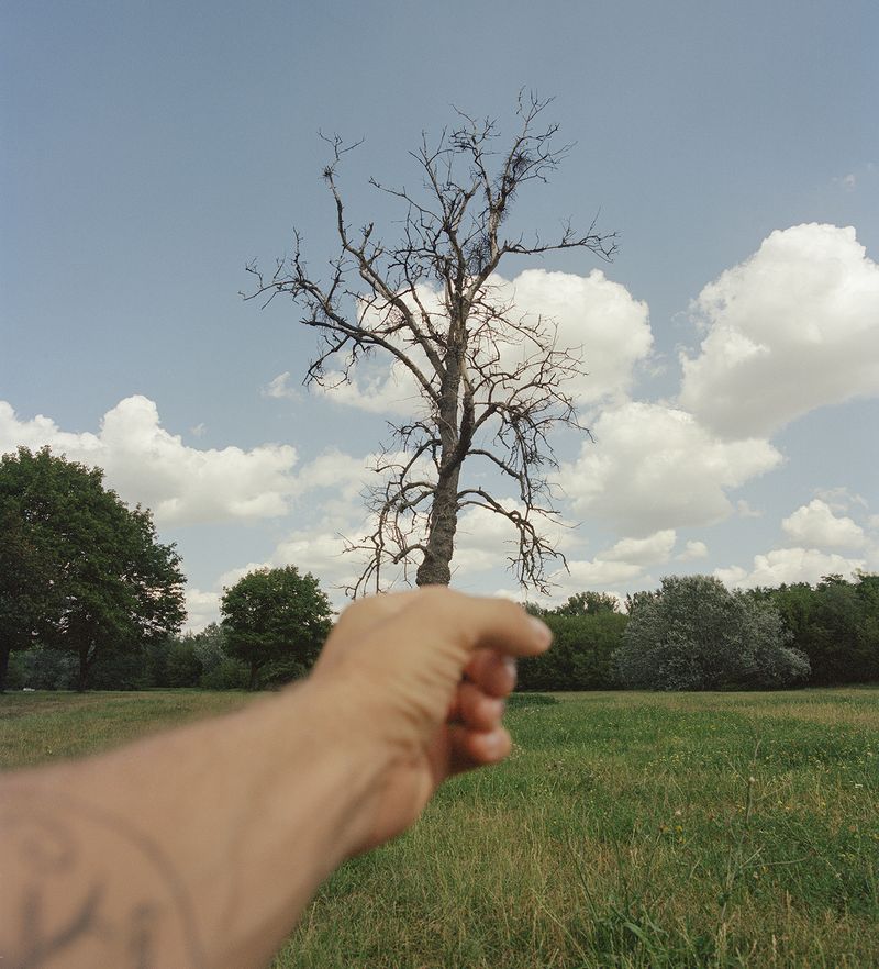 © Jakub Stanek - Image from the To do list: to father a son, to build a house, to plant a tree. photography project