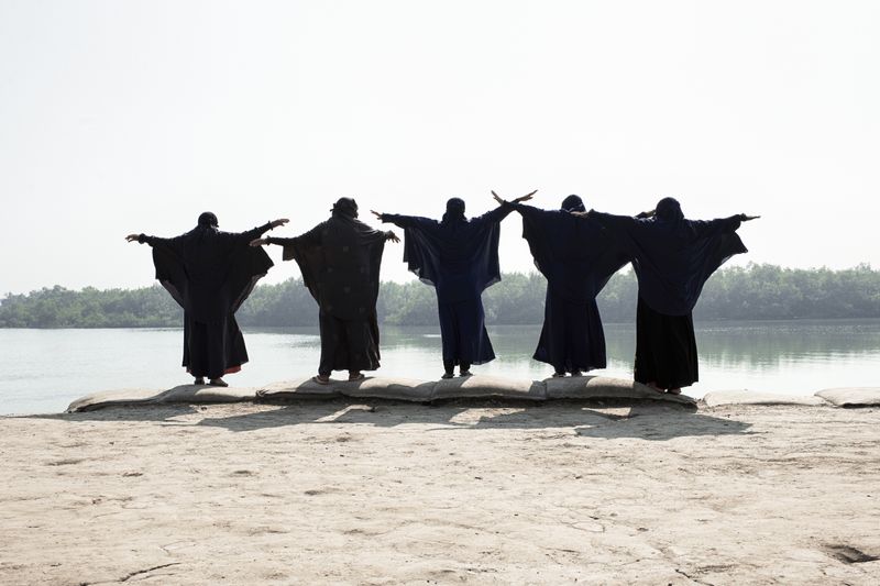 © Mohammad Rakibul Hasan - Climate change is accelerating the displacement of inhabitants across the coastal belt of Bangladesh.