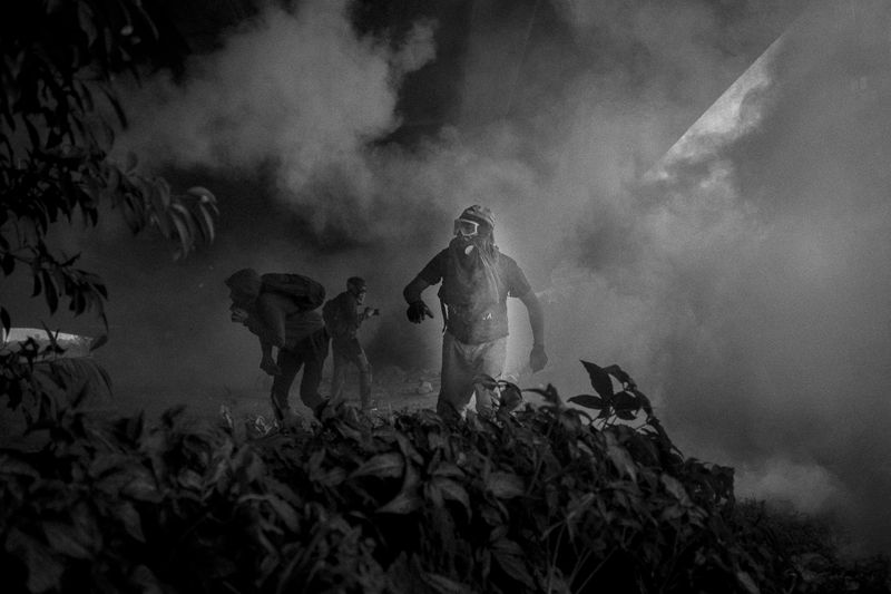 © Fabiola Ferrero - Image from the Venezuela: Blurred in despair photography project
