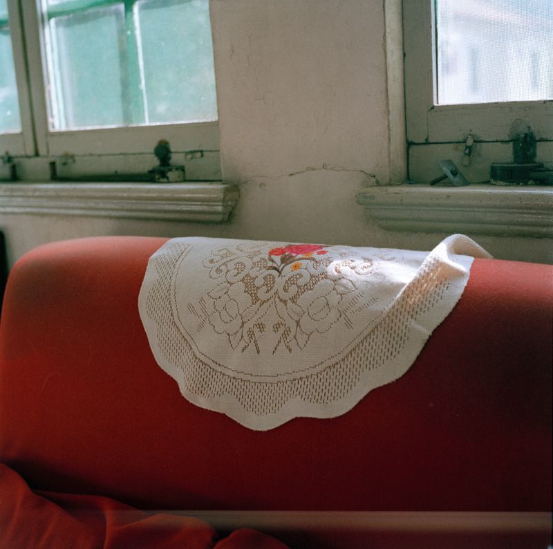 © Yang Zhou - Image from the How to Grow Old photography project